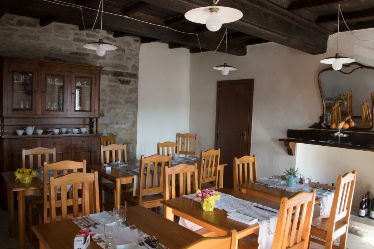 Locanda Del Borgo Prunetto Eksteriør billede